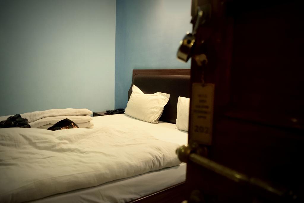Shri Kalyan Residency Bed & Breakfast *